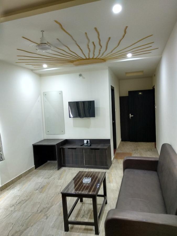 Oyo 60976 Hotel Shree Ji Morena Exterior photo